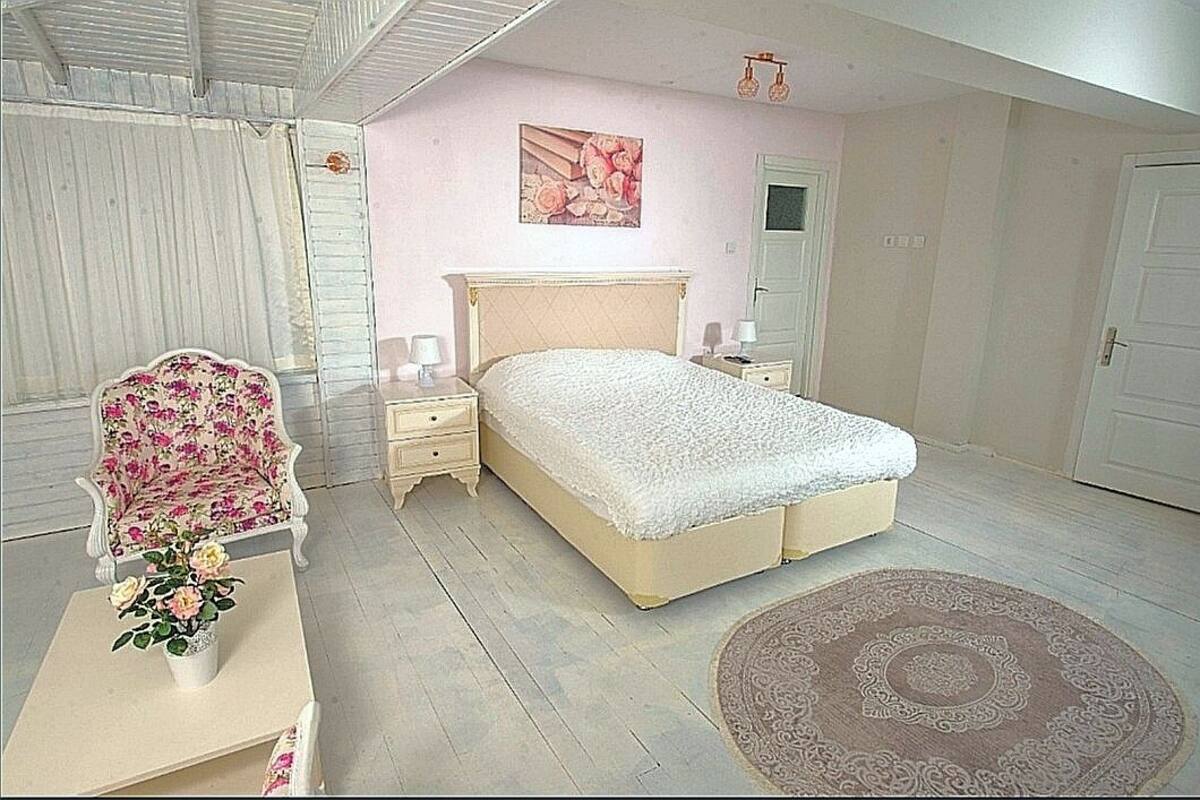 Comfort Suite, Fireplace