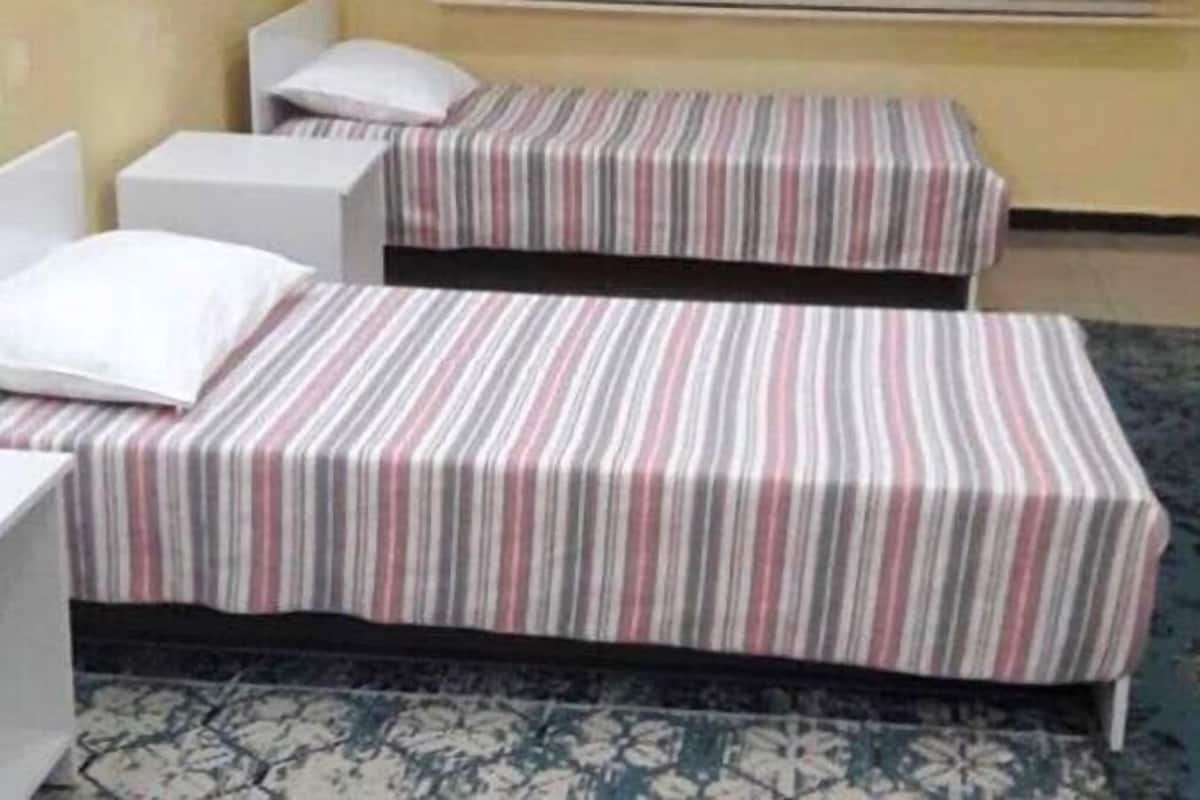 Standard Room | Iron/ironing board, free WiFi, bed sheets