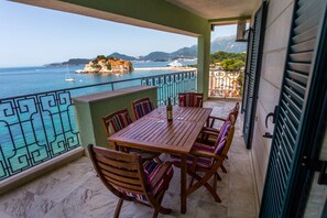 Lejlighed - havudsigt (N) | Balkon