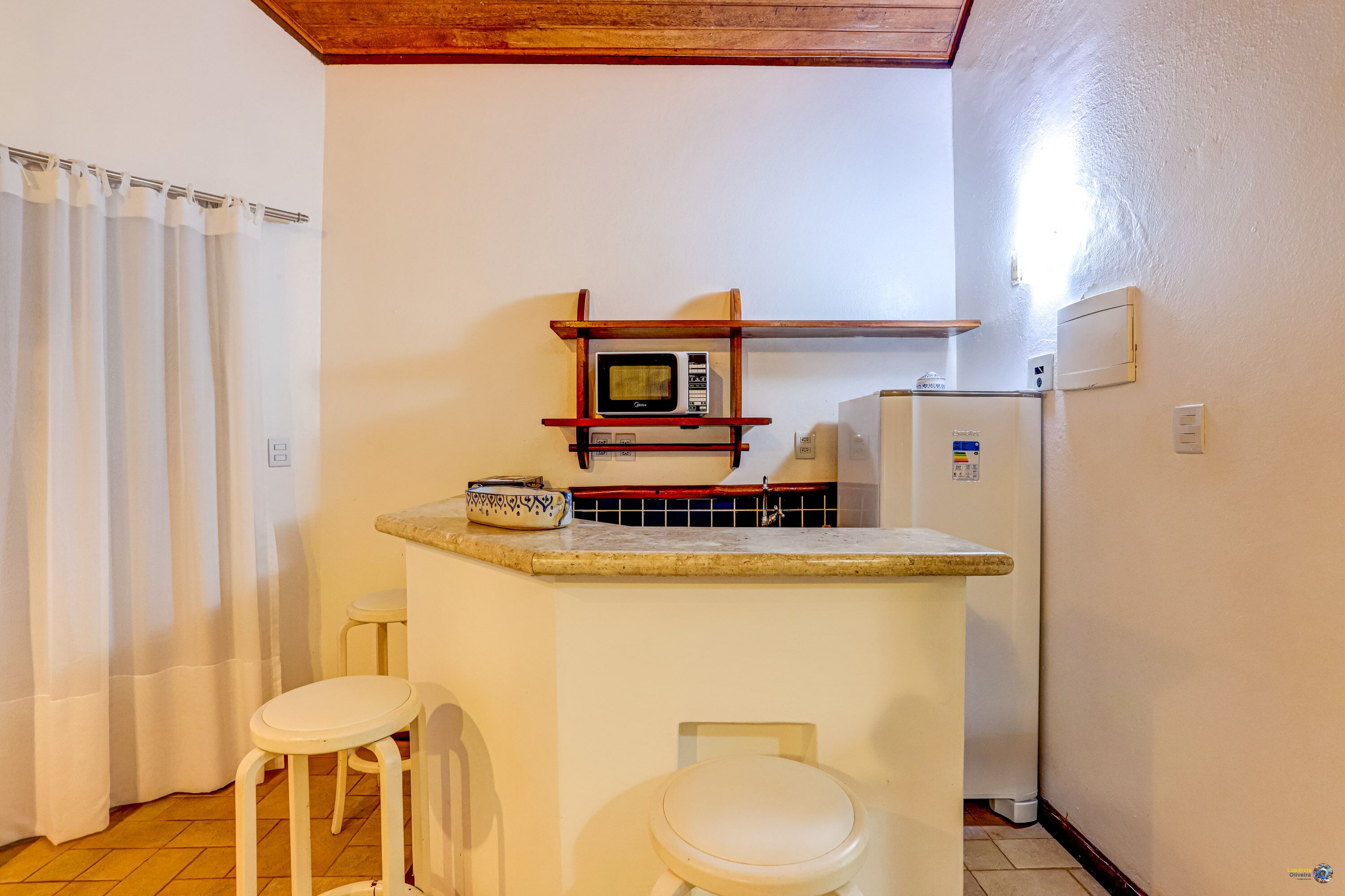 family bungalow, 2 bedrooms | private kitchen | mini-fridge, microwave, cookware/dishes/utensils, dining tables