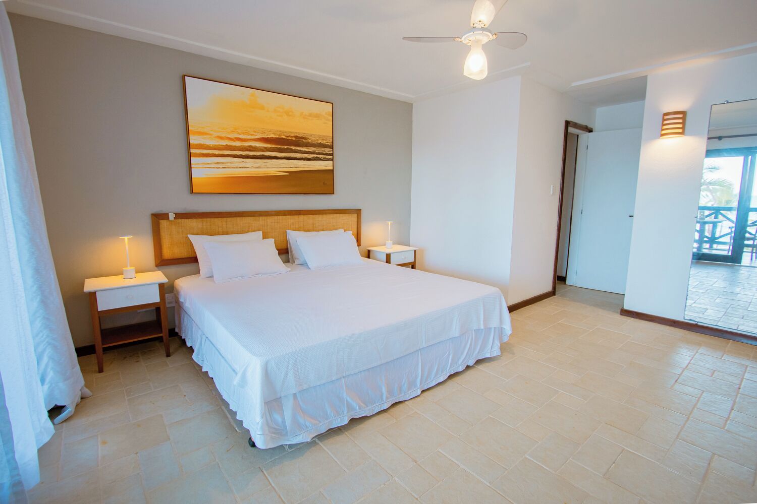 Minibar, cribs (free), WiFi (free), individually decorated