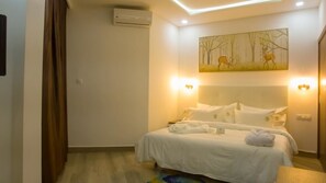 Junior-Suite, 1 Doppelbett und Schlafsofa