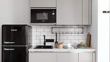 Spacious Studio Home | Özel mutfak | Buzdolabı, set üstü ocak, bulaşık makinesi, kahve/çay makinesi