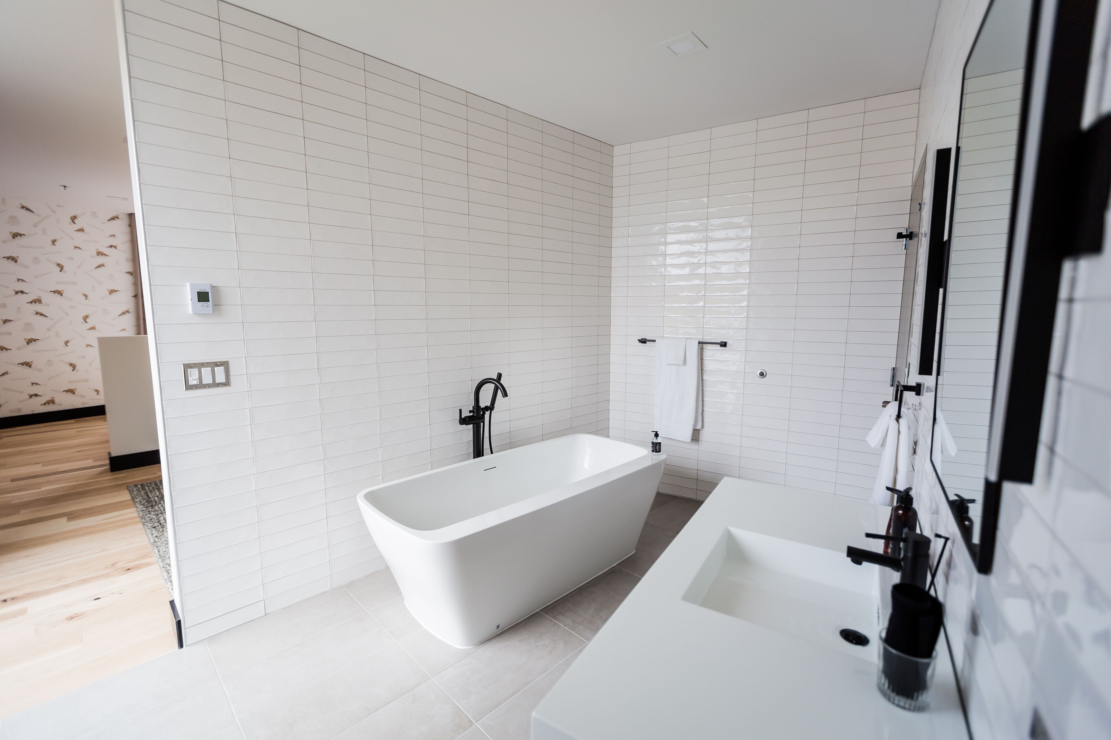 executive studio suite, 1 king bed with sofa bed | deep-soaking bathtub