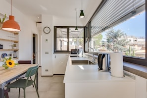 Apartment, 1 Bedroom (San Lucio 5) | Private kitchenette | Fridge, microwave, stovetop, electric kettle - Rome as you feel - San Lucio Apartments (Rome)