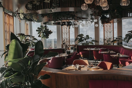 Restaurant. nhow Amsterdam RAI