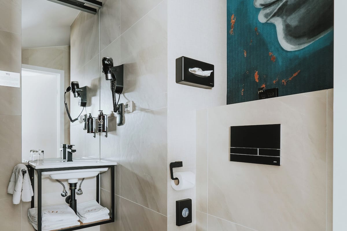 shower, rainfall showerhead, eco-friendly toiletries, hair dryer