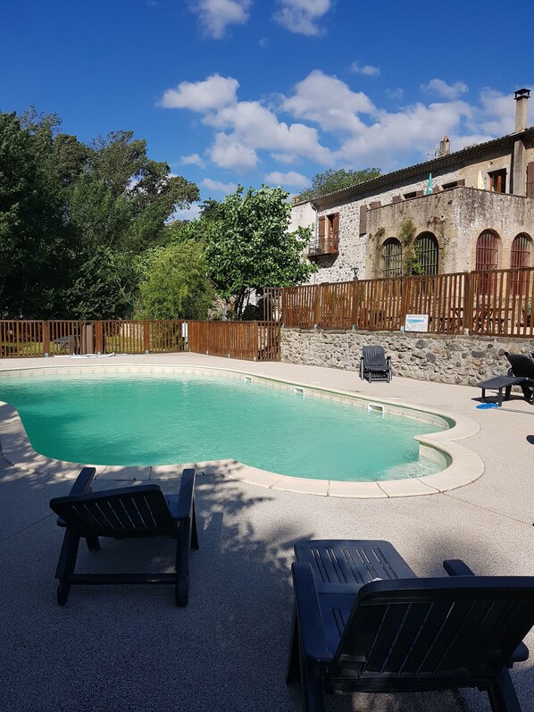 Seasonal outdoor pool