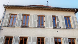 Front of property - Appart'Hotel de la Tour (Troyes)