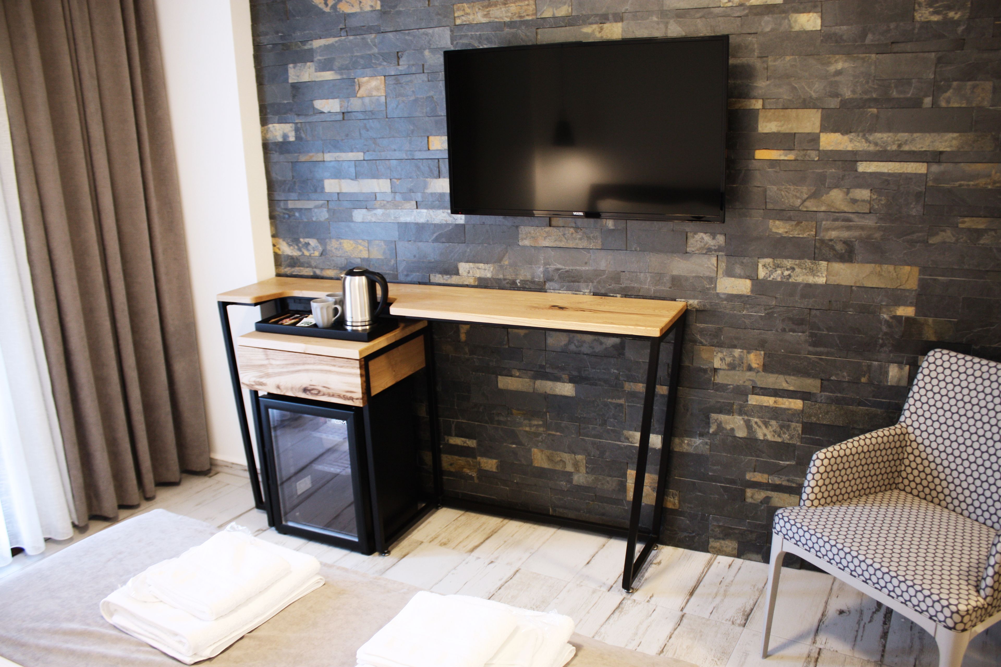 standard room | room amenity