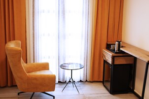 Televisión LED 42 pulgadas con canales de televisión vía satélite