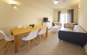 Apartment, 3 Bedrooms | Living area