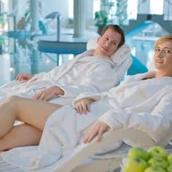 Body treatments, hydrotherapy, hot stone massages, Thai massages