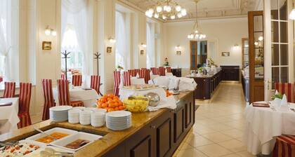 Hotel Bristol