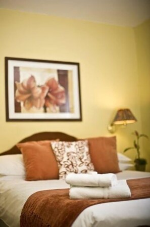 Room - Overcliffe Hotel (Gravesend)