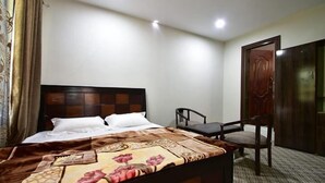 Unclassified image, 2 of 13, button - Graceland Hotel (Skardu)