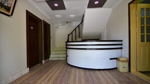 Unclassified image, 3 of 13, button - Graceland Hotel (Skardu)
