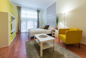 Studio, Stadtblick | Wohnbereich