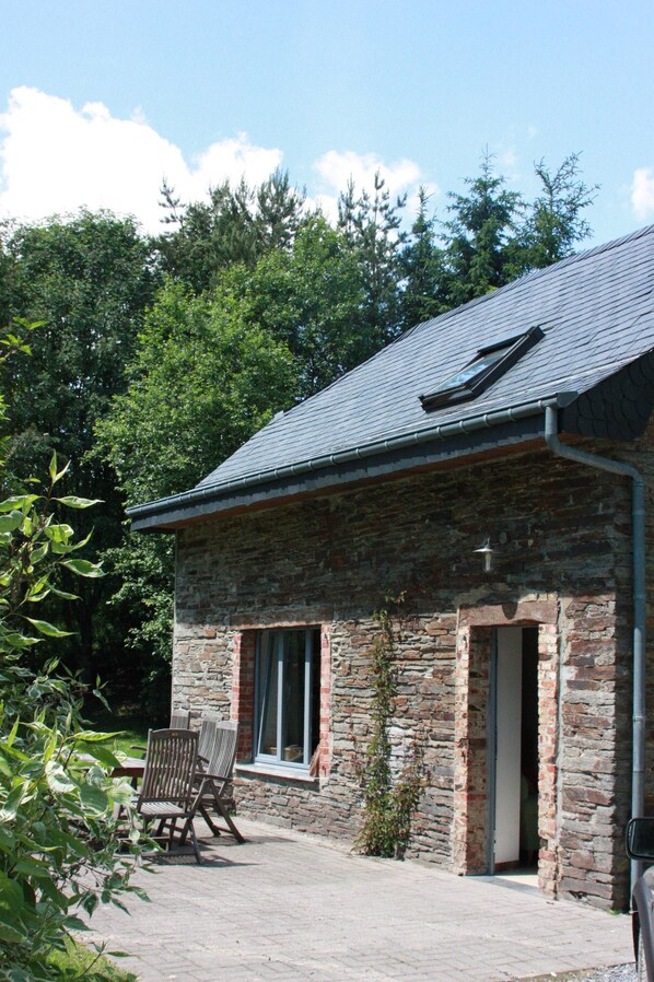 Casa de campo familiar, baño en la habitación | 2 habitaciones