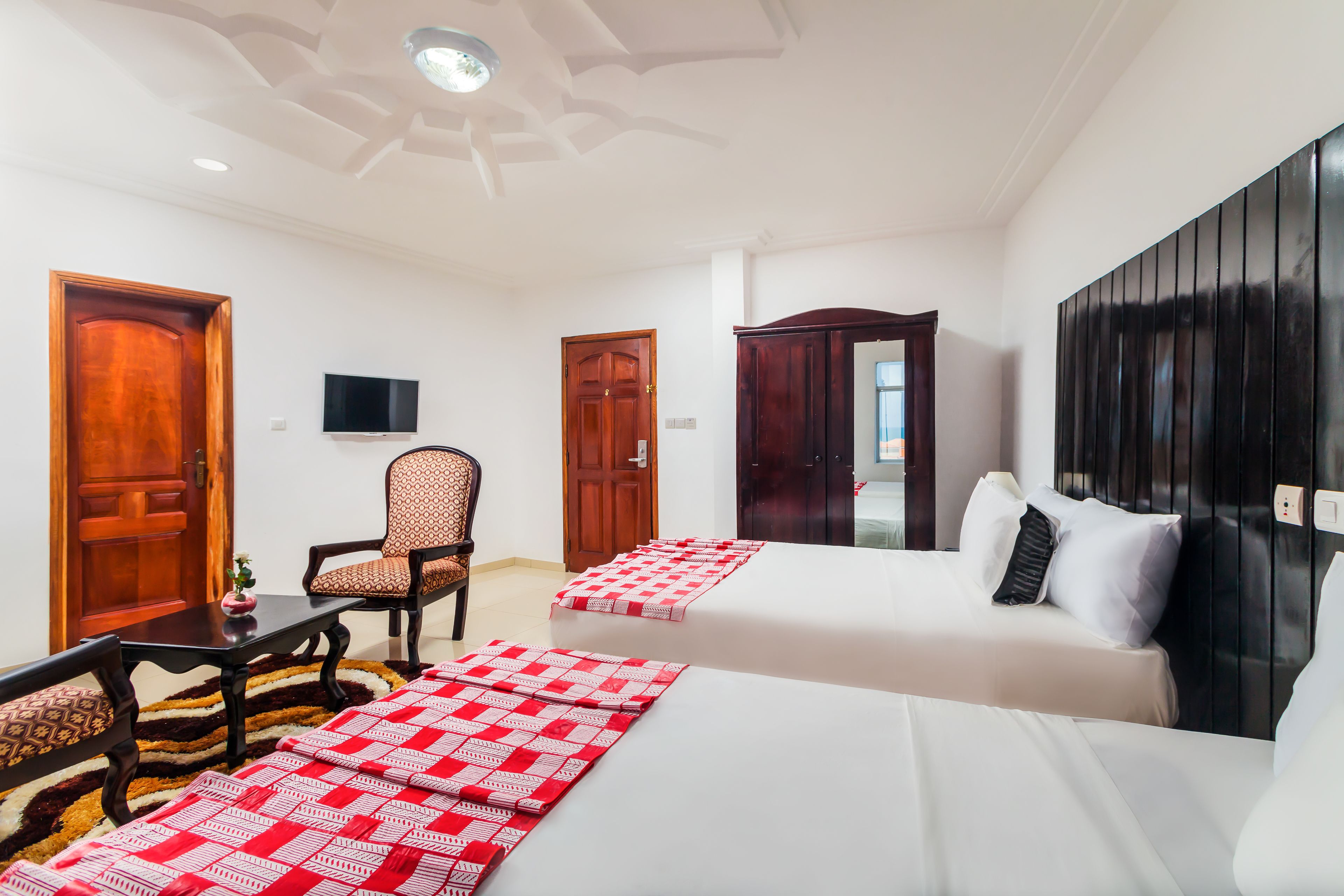 Dobbeltrom – premium | Minibar, safe på rommet, skrivebord og lydisolert