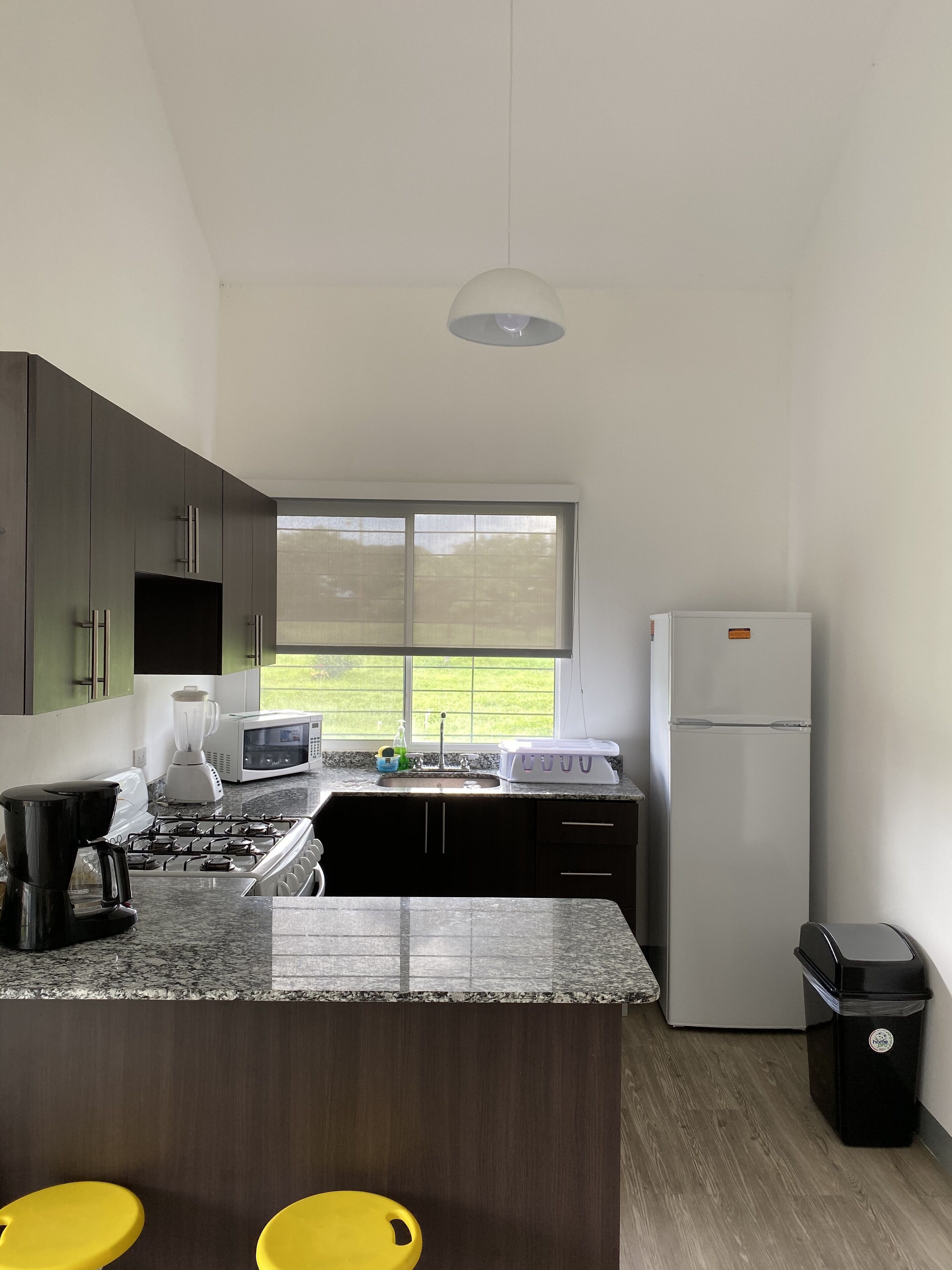 House | Private kitchen | Full-size fridge, microwave, oven, coffee/tea maker