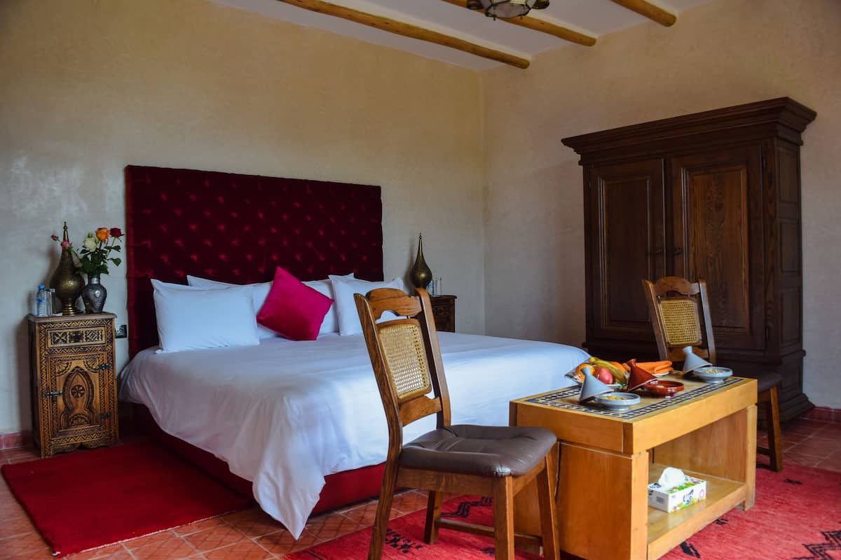Room, Mountain View