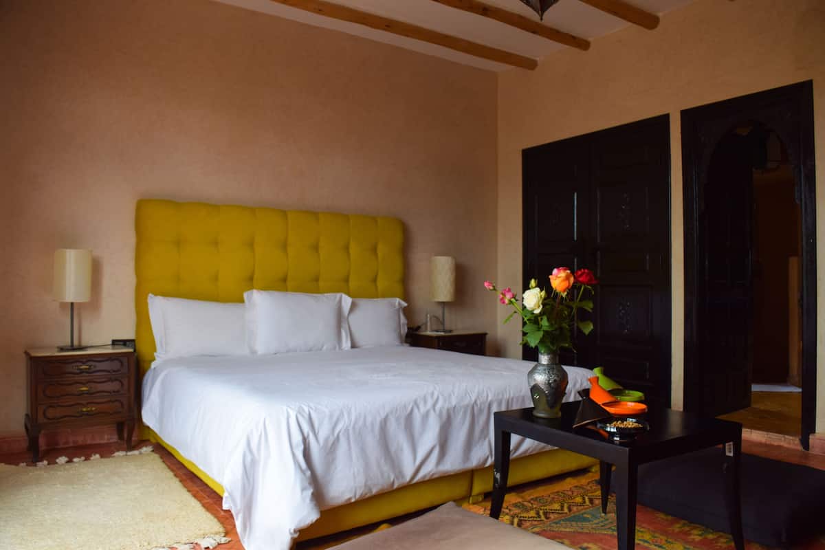 Room, Mountain View