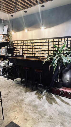 Reception - How Chill Inn (Tainan)
