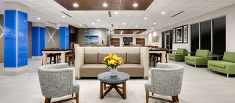 Holiday Inn Express & Suites Plano - The Colony by IHG