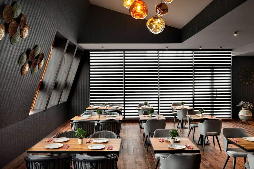Ramada by Wyndham Budapest City Center