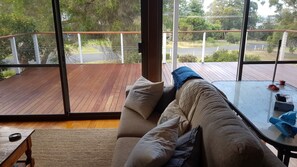 TV-spill, Netflix og strømmetjenester