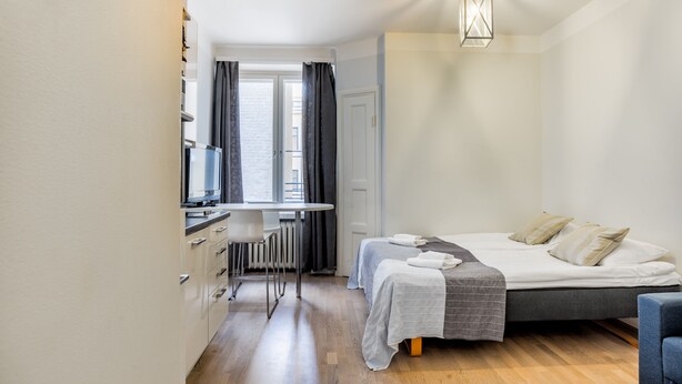 Apartment 9A 15b | Straujárn/strauborð, ókeypis vöggur/ungbarnarúm