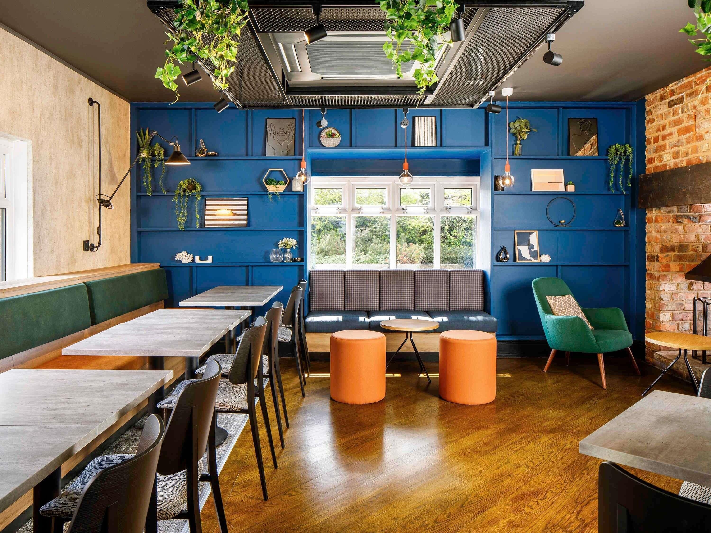 المنشأة من الخارج