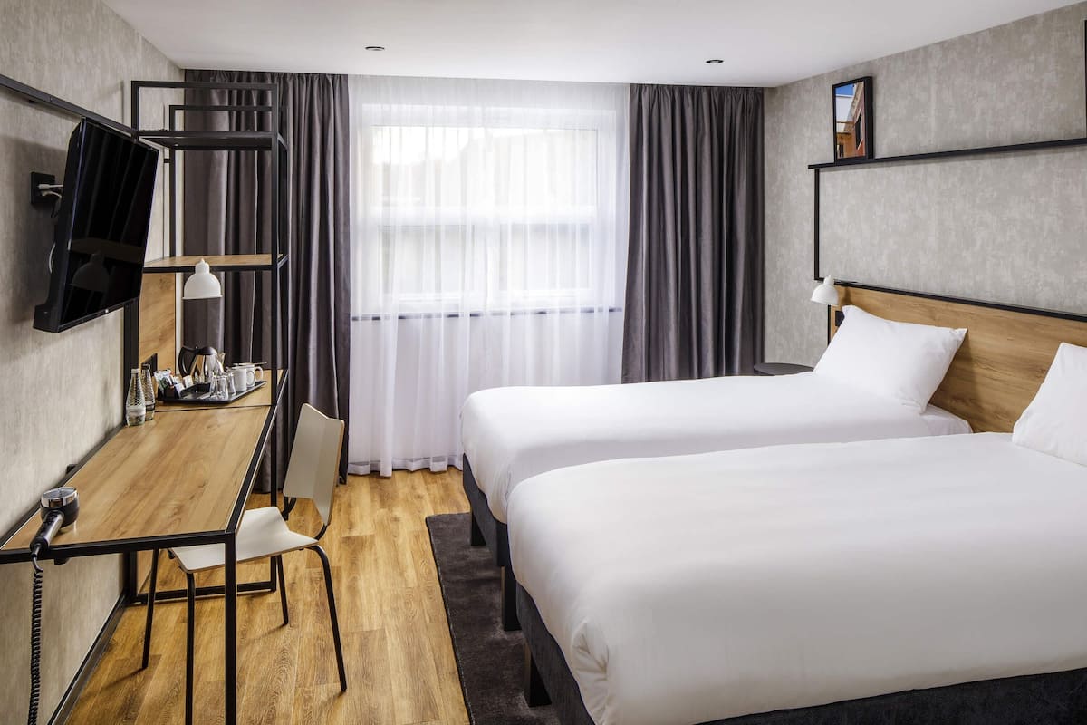 Standard Twin Room, 2 Single Beds, Accessible | Desk, blackout curtains, free WiFi, bed sheets