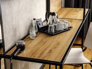 Desk, blackout drapes, free WiFi, bed sheets