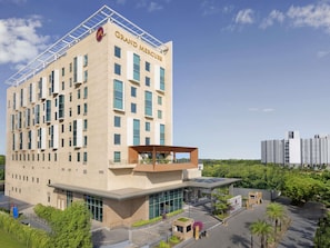 Exterior - Grand Mercure Ahmedabad GIFT City (Gandhinagar)