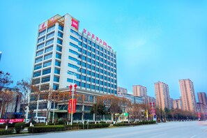 Exterior - Ibis Baoji Hi-Tech Zone Hotel (Baoji)
