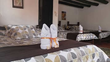 Rumah Keluarga ((8 rooms)) | Wi-Fi gratis dan seprai linen