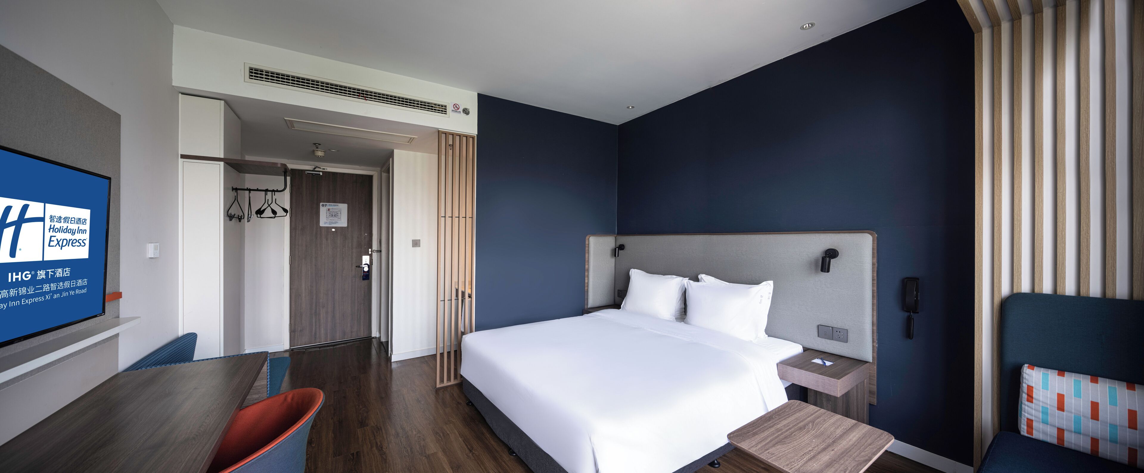 Habitación superior, 1 cama King size | Ropa de cama de alta calidad, edredón y camas con pillow-top 