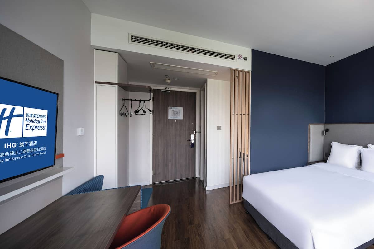 Habitación superior, 1 cama King size | Ropa de cama de alta calidad, edredón y camas con pillow-top