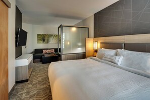 Premium bedding, pillow-top beds, individually decorated - SpringHill Suites by Marriott Gulfport I-10 (Gulfport)