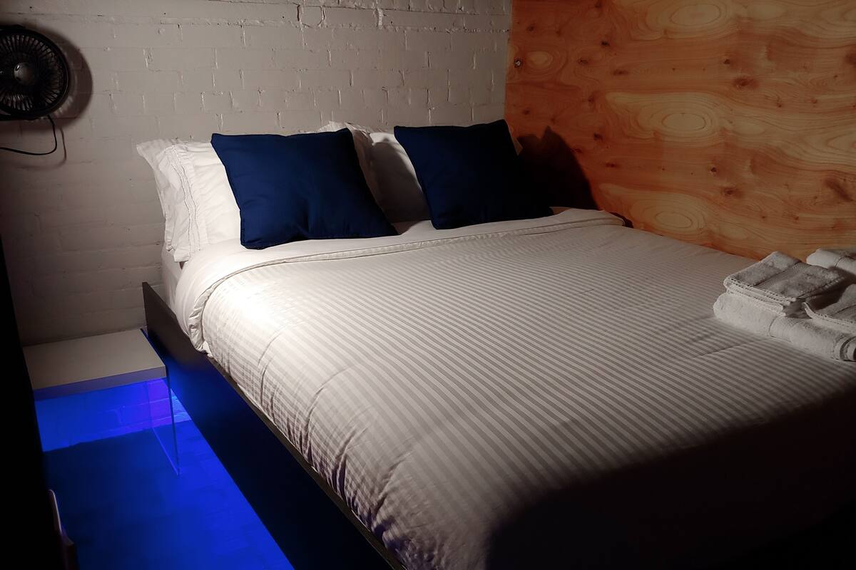 Gemeinsamer Exclusive-Schlafsaal, 1 Queen-Bett