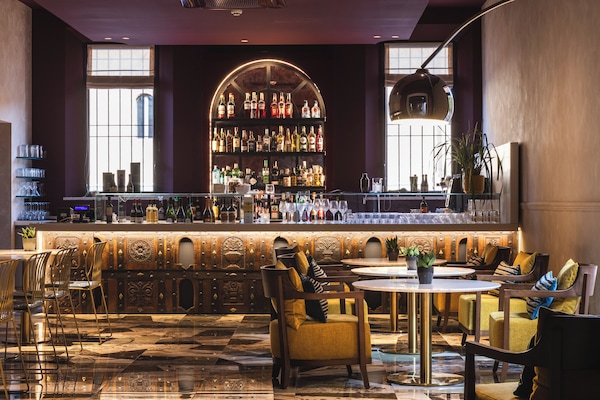 Bar (in der Unterkunft)