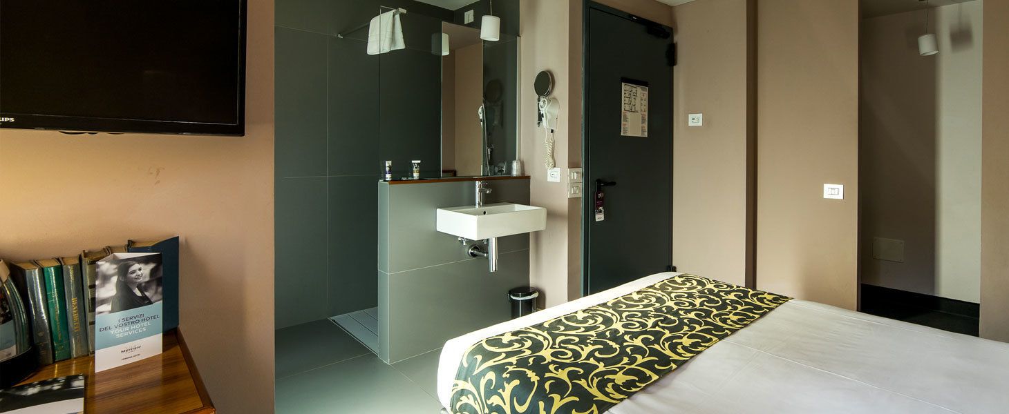 classic room, 1 single bed | minibar, in-room safe, desk, blackout curtains