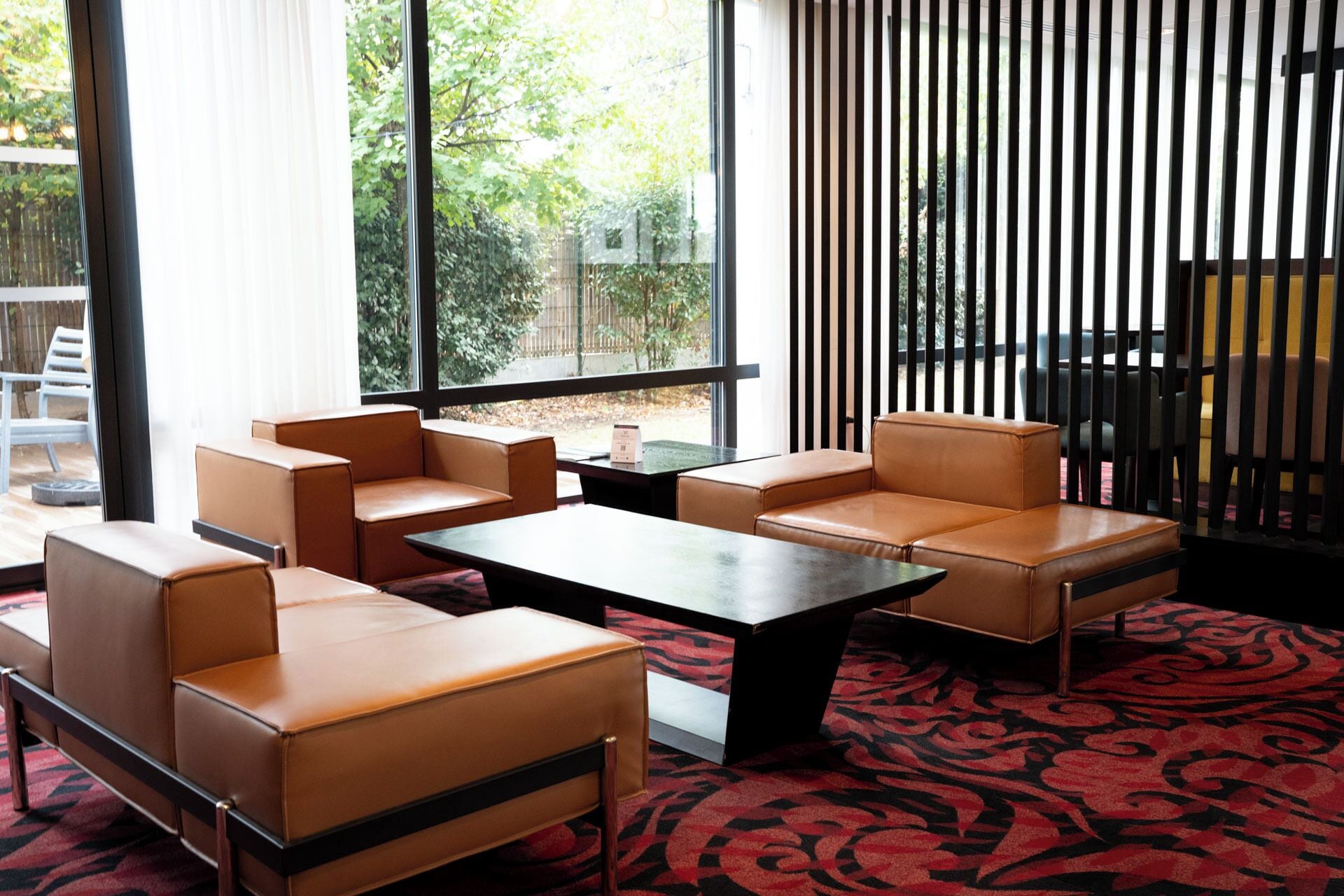 Televisión LCD 42 pulgadas con canales de televisión por cable