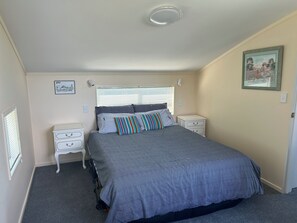 3 dormitorios, tabla de planchar con plancha, wifi y ropa de cama