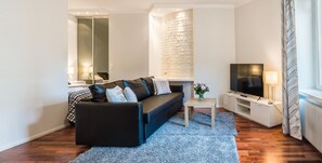 Studio | Oppholdsrom | Plasma-TV