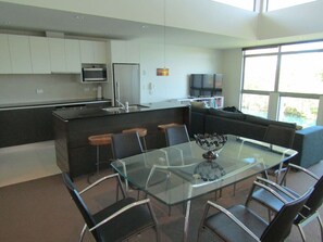 Dining - Modern Riverside Apartment - Stunning views (Taupo)