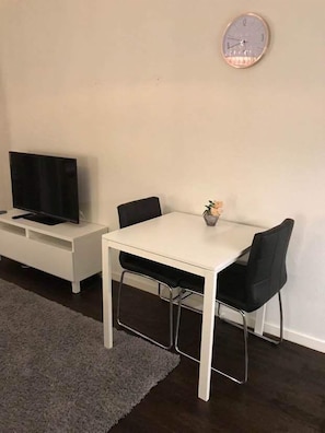 Apartamento | Opções para refeição no quarto