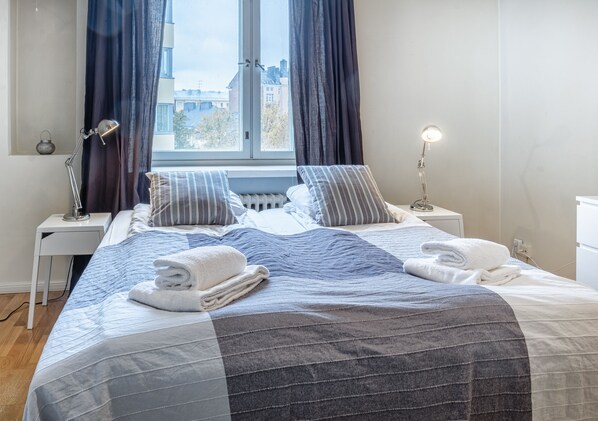 Iron/ironing board, free cribs/infant beds, free WiFi, bed sheets - Kotimaailma Helsinki Pengerkatu 29 (Helsinki)